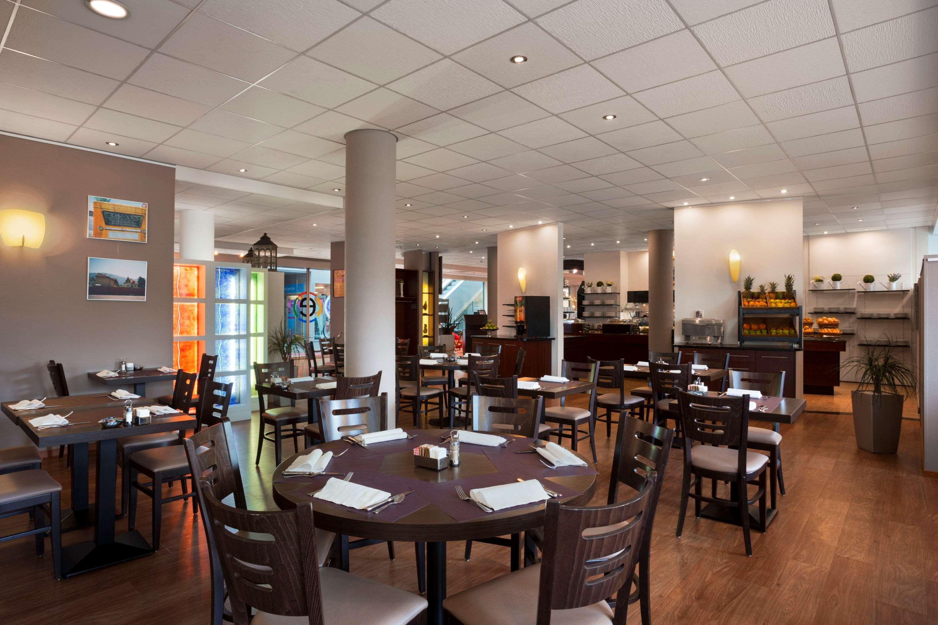 Ramada Encore By Wyndham Geneva Carouge Bagian luar foto