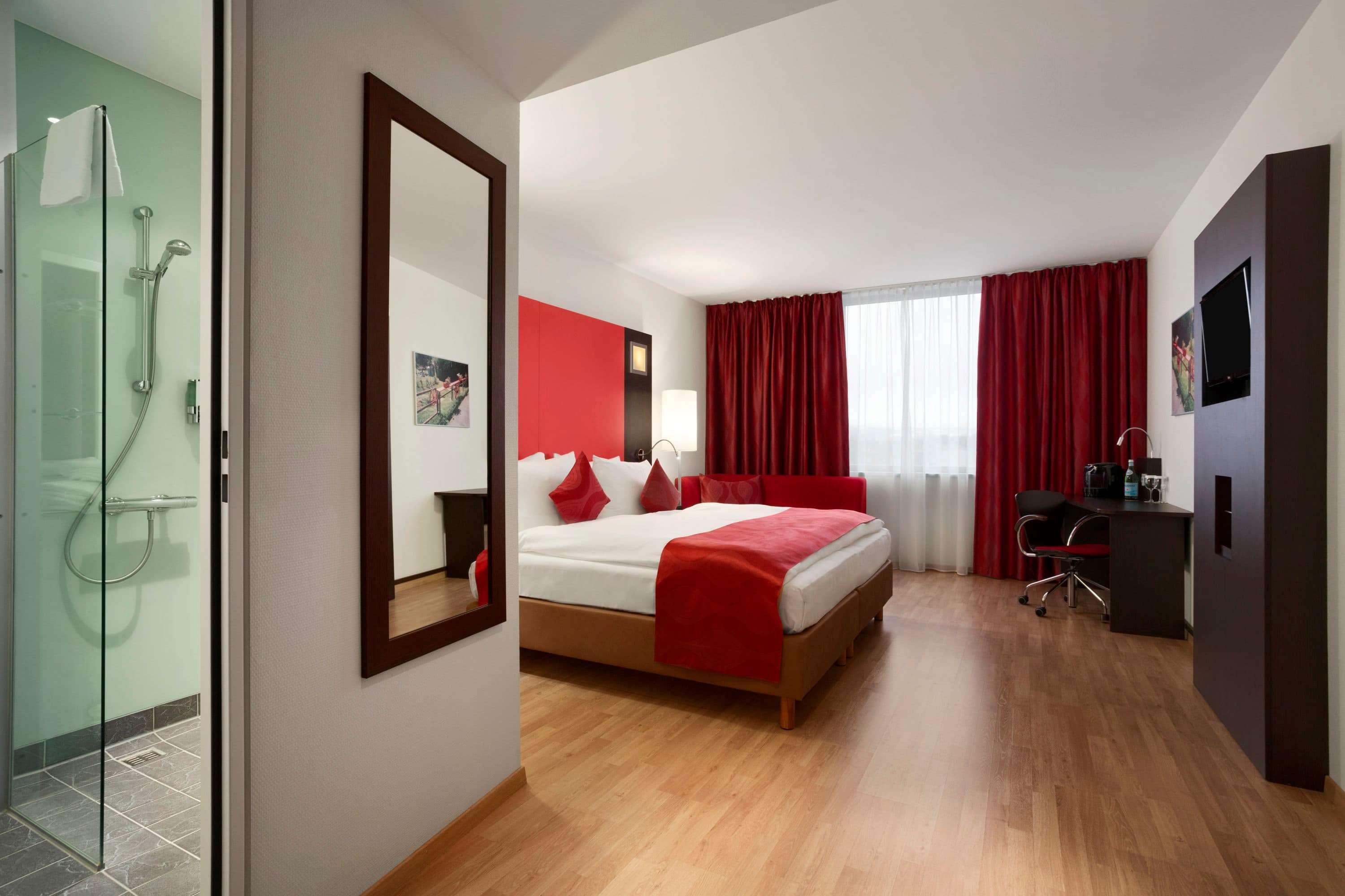 Ramada Encore By Wyndham Geneva Carouge Bagian luar foto