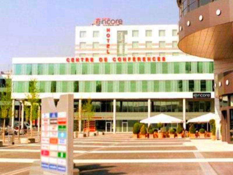 Ramada Encore By Wyndham Geneva Carouge Bagian luar foto
