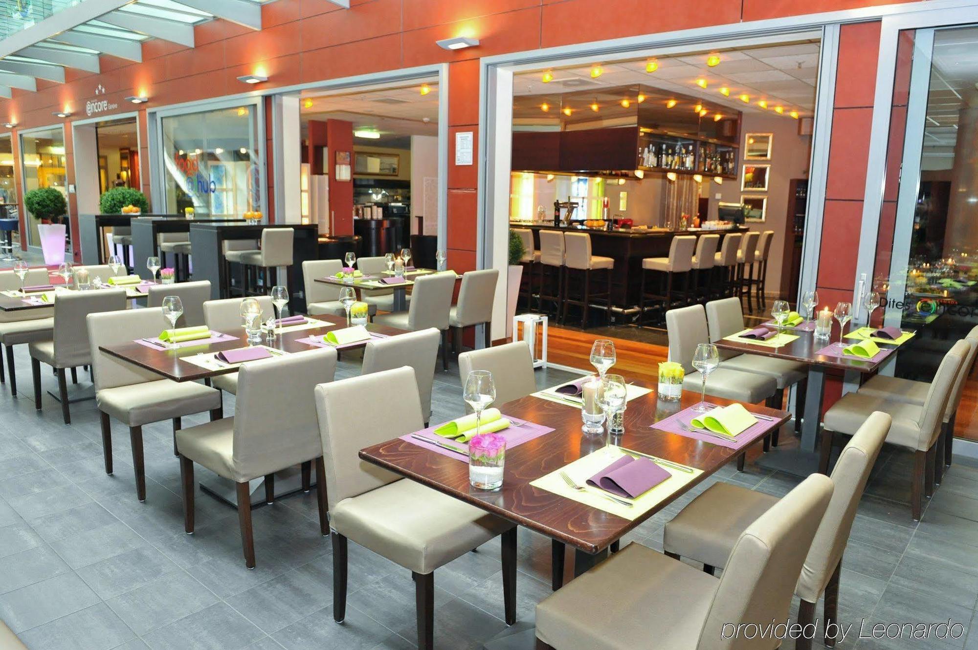 Ramada Encore By Wyndham Geneva Carouge Bagian luar foto